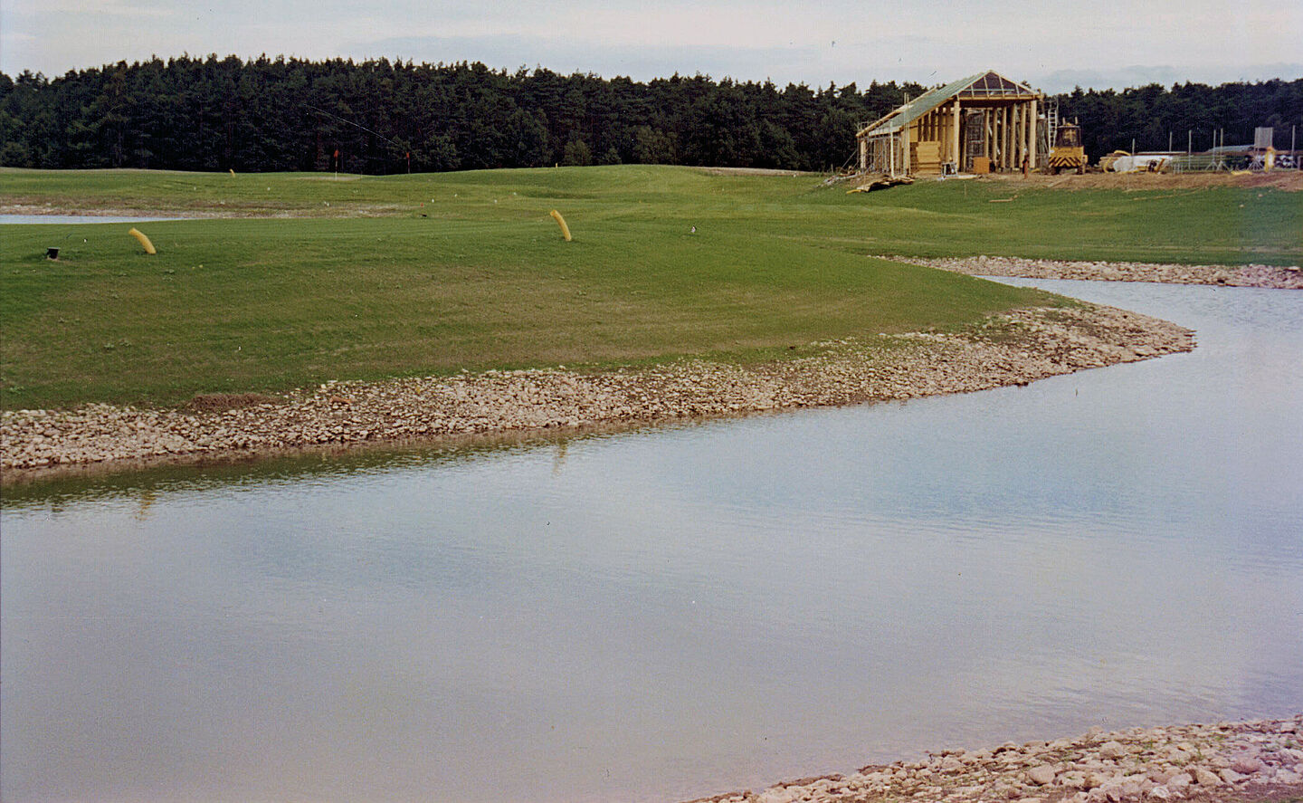1995 Grün von der Bahn 18 Nordplatz, im Hintergrund Bau der Abschlaghütten auf der Driving Range